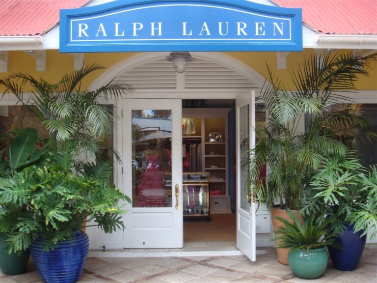 Ralph Lauren Saint Barthélemy: A Luxurious Shopping Experience in Gustavia